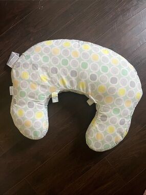 Nursing Pillow with removable cover